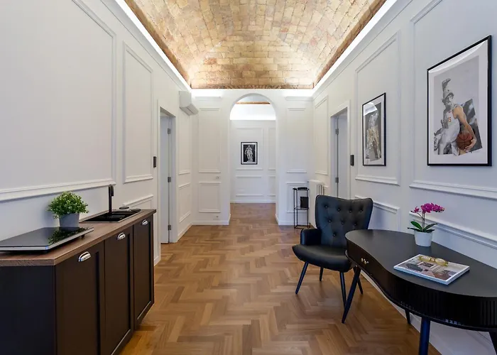 Konukevi Colle Quirinale 4*